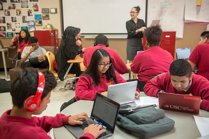 Alumnos de escuelas chárter Ednovate podrán aplicar para una beca completa en la universidad privada USC